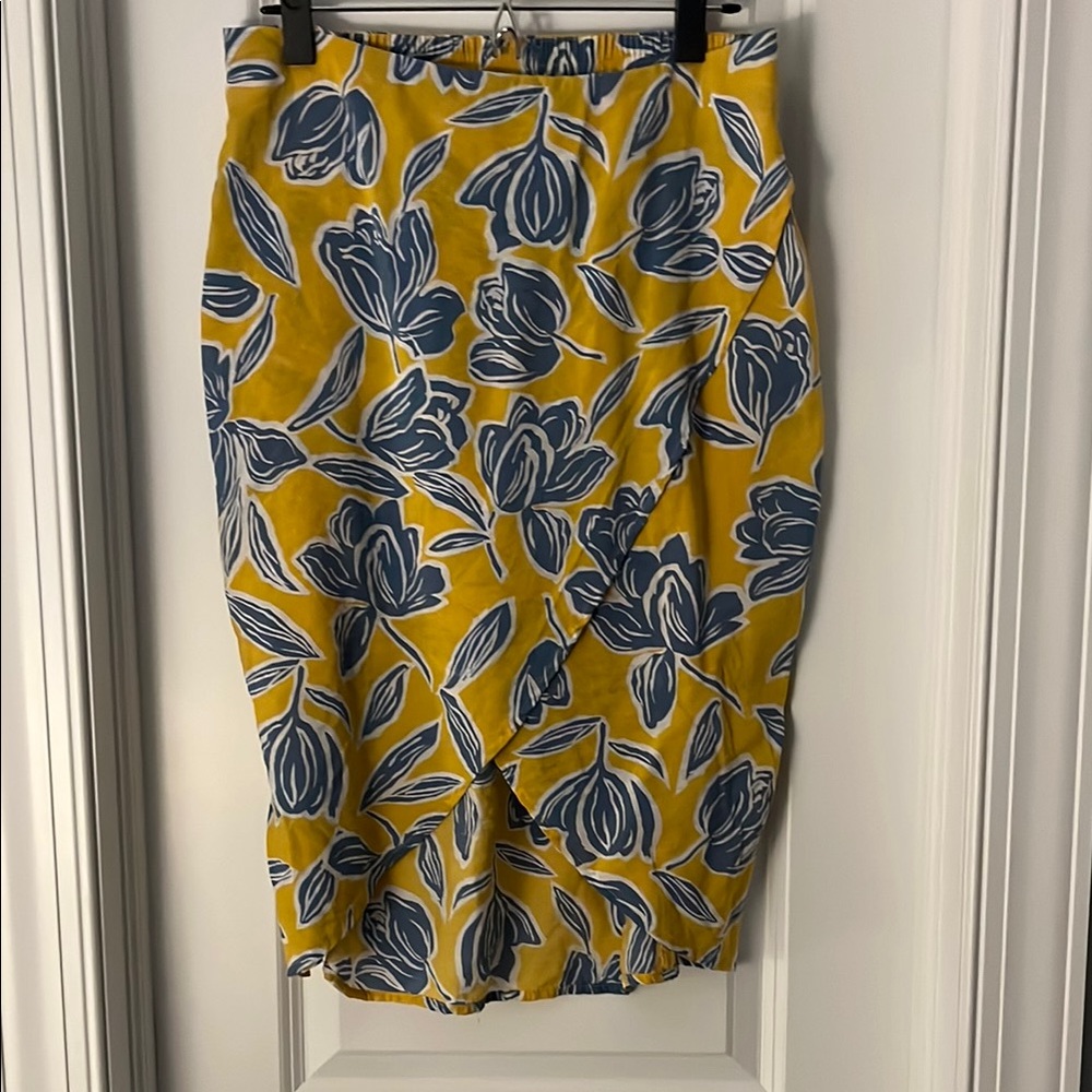 Yellow and Blue Knee-Length Pencil Skirt for Casual Wear